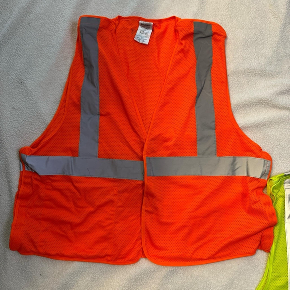 Men's Body Guard Safety Vest L/XL Orange Reflective Material - Picture 3 of 10